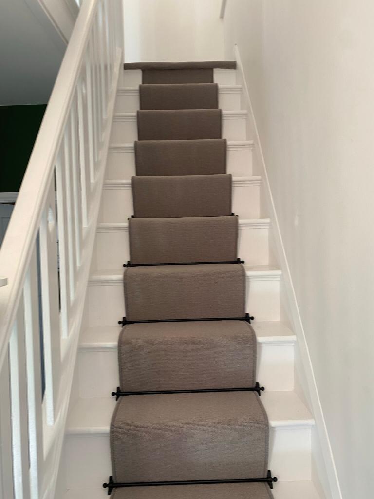 star runner with black stair rods